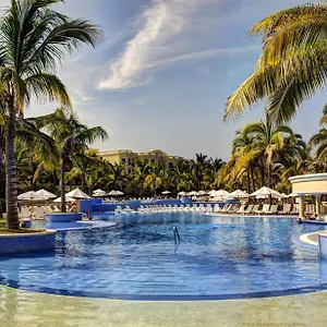 5* Курортный комплекс Pueblo Bonito Emerald Bay &